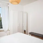 With Big Open Terrace Апартаменты Пула