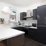 With Big Open Terrace Апартаменты *