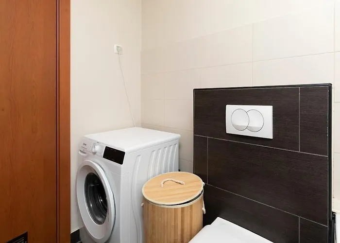 With Big Open Terrace Apartman Pula